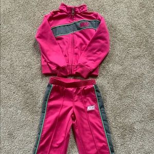 Nike Girls 3T Track Suit